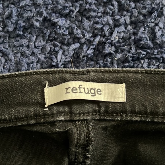 Refuge Black Stretch Jegging - Picture 3 of 4